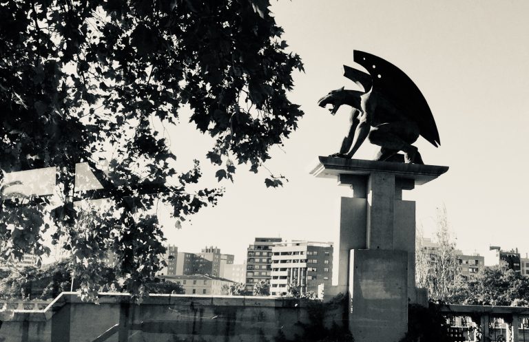 los puentes sobre el cauce del rio Turia